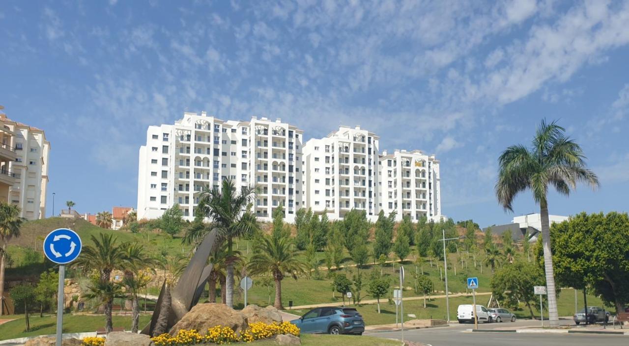 Estepona Puerto Apartment Exterior photo
